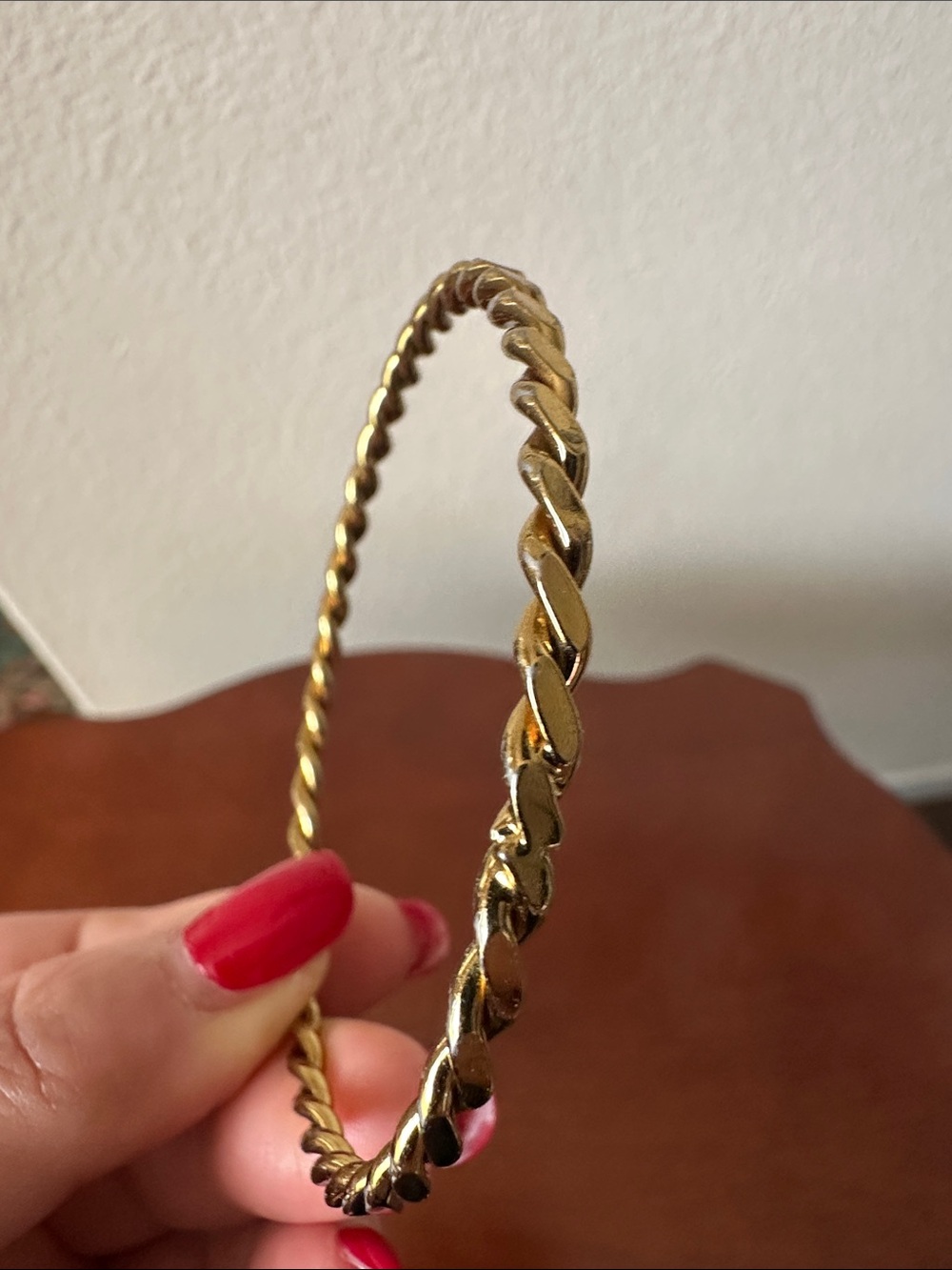 Fashion Jewelry Gold Twisted Rope Bangle - Picture 7 of 8